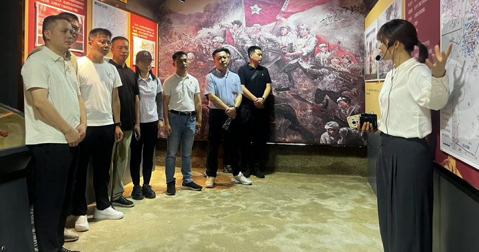 不凡成就非凡 · 卓越之路