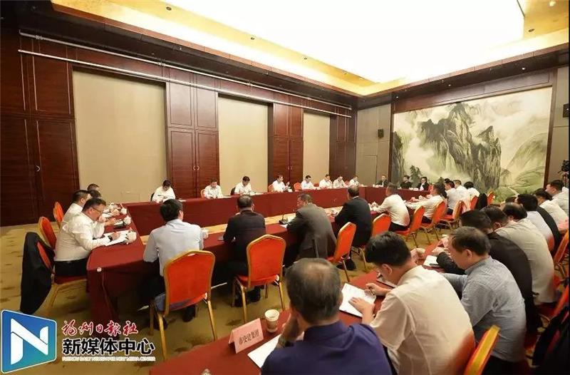 不凡成就非凡 · 卓越之路