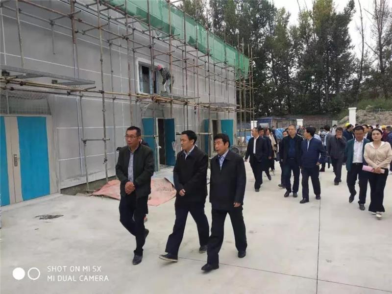 不凡成就非凡 · 卓越之路