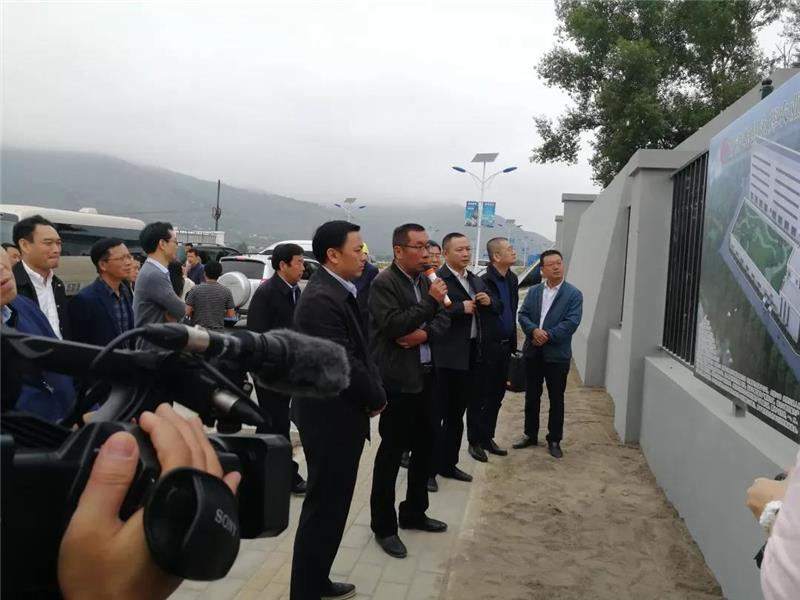 不凡成就非凡 · 卓越之路