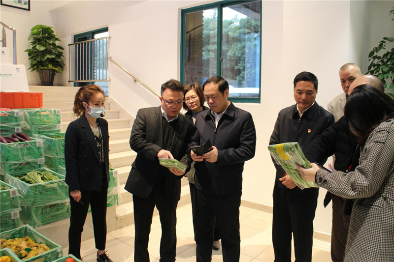 不凡成就非凡 · 卓越之路