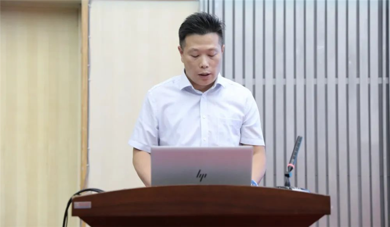 不凡成就非凡 · 卓越之路
