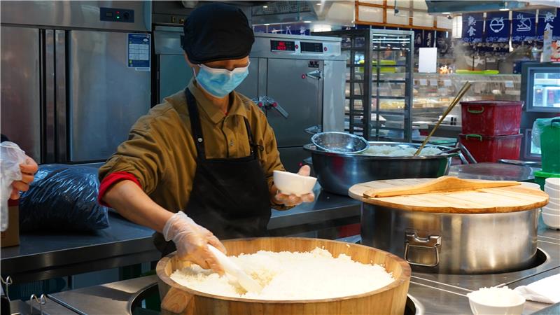 不凡成就非凡 · 卓越之路