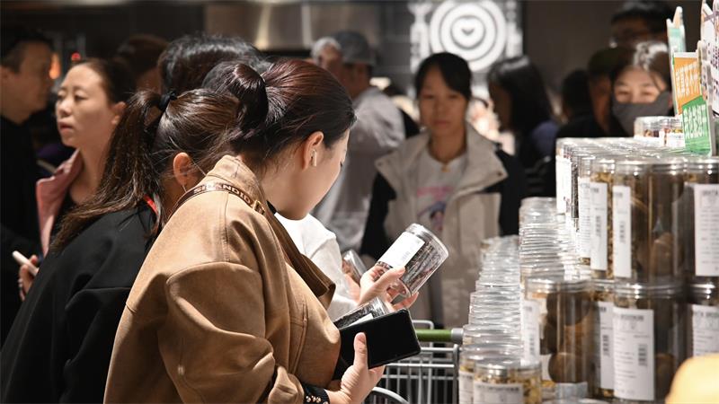 不凡成就非凡 · 卓越之路